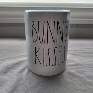 Rae Dunn Bunny Kisses Easter Candle